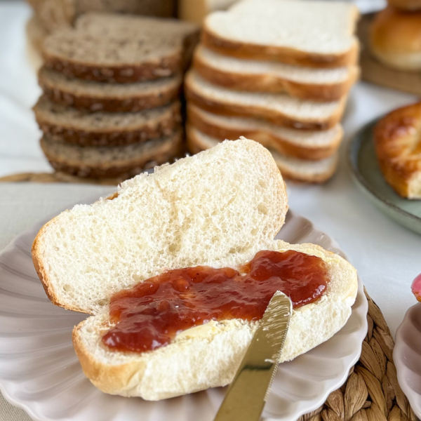 witte puntbroodjes per 8